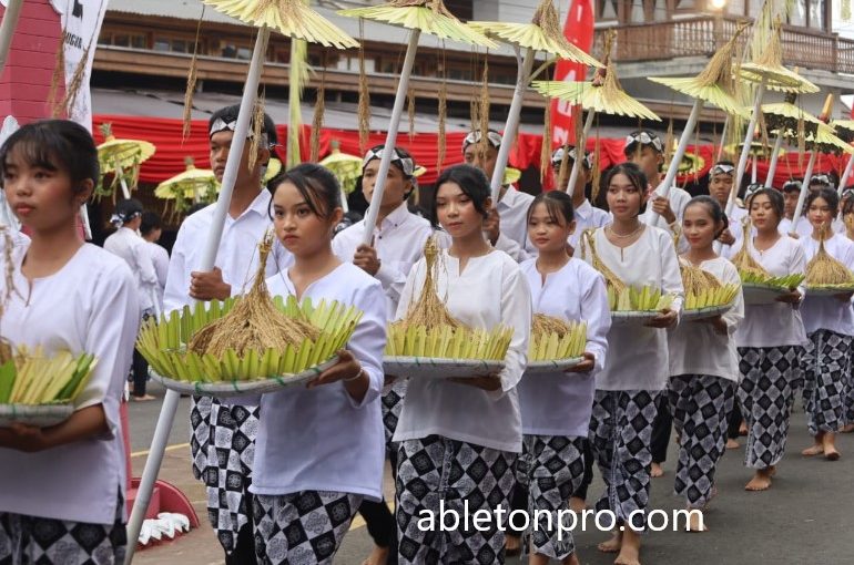 Seren Taun Pesta Panen